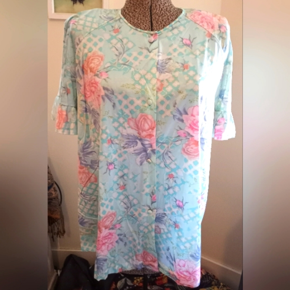 Vintage blue floral pajama top